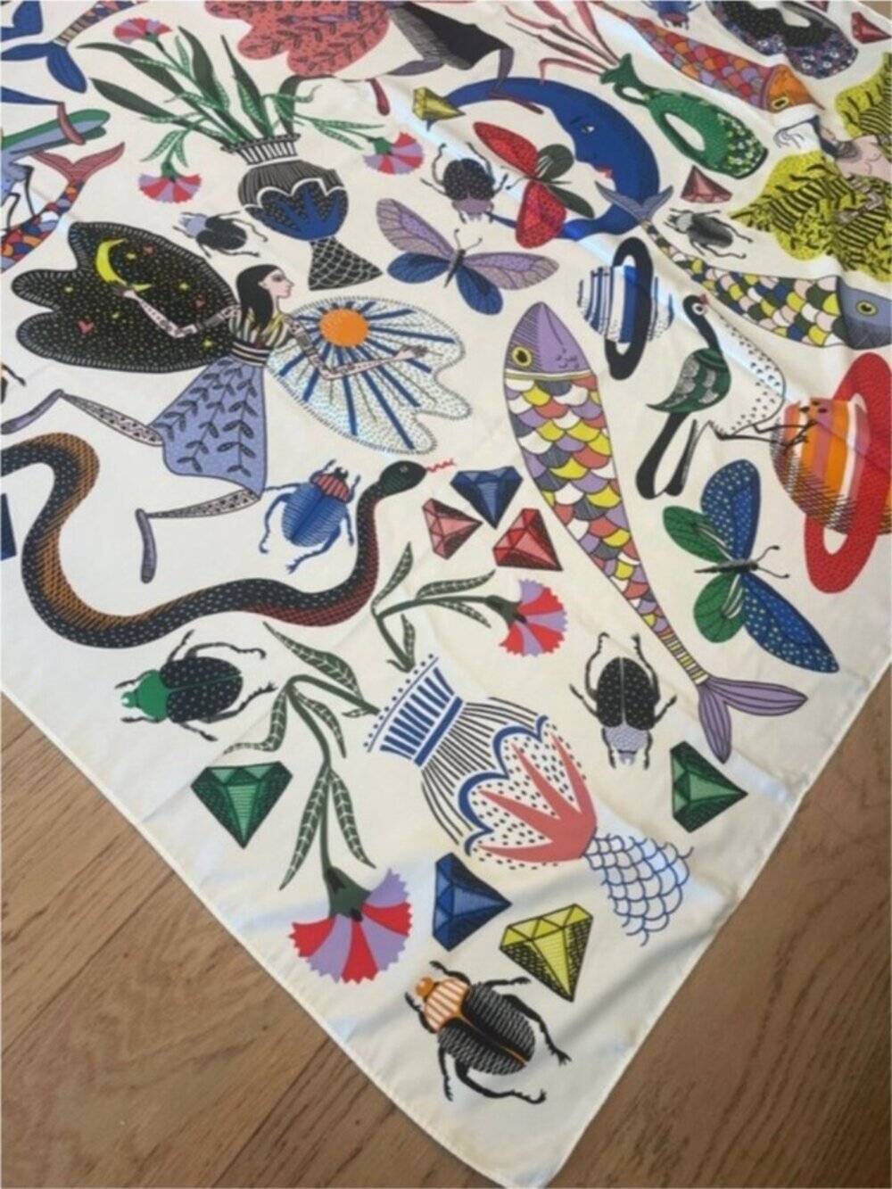 Bimba y Lola Botanical Scarf Anthropologie Floral Square Silk Blend Spain Multic - Picture 8 of 8